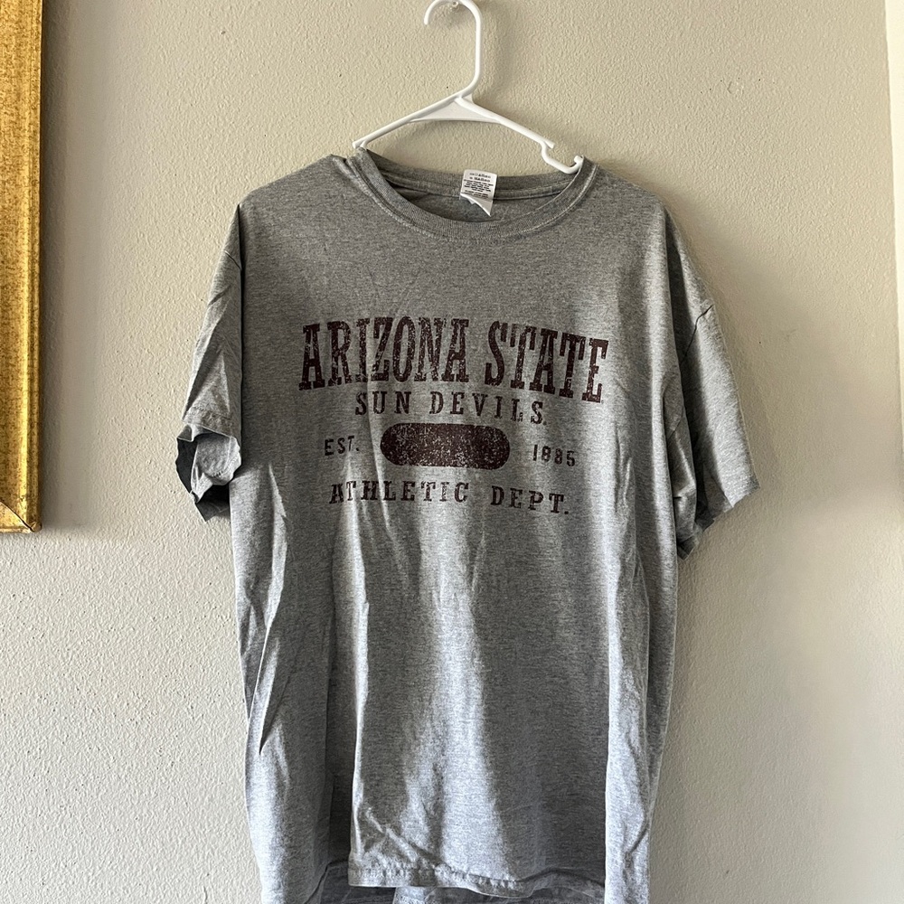 Gildan Heavy Cotton Gray T-Shirt